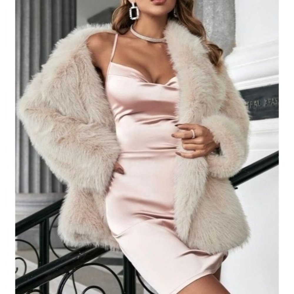 Elegant Faux Fur Coat Autumn Winter - Picture 4 of 6
